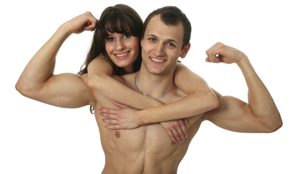 Γυναίκα με άντρα με μεγέθυνση πέους